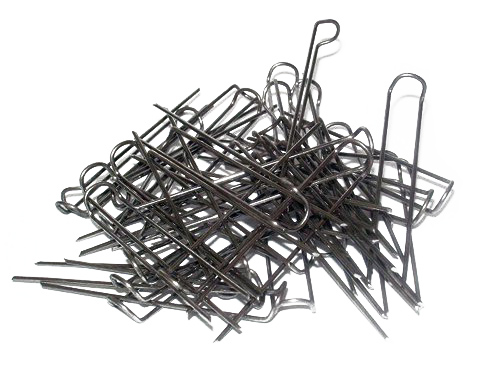 ფერადი დეკორატიული ფოლადის მავთულის პროფილირებული ხელოვნური ნაძვის ხეების გვირგვინები ყვავილების მწარმოებელი პოლონეთში